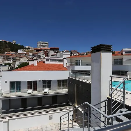 Altido 3-br Flat With Terrace And Rooftop Pool * Nazaré