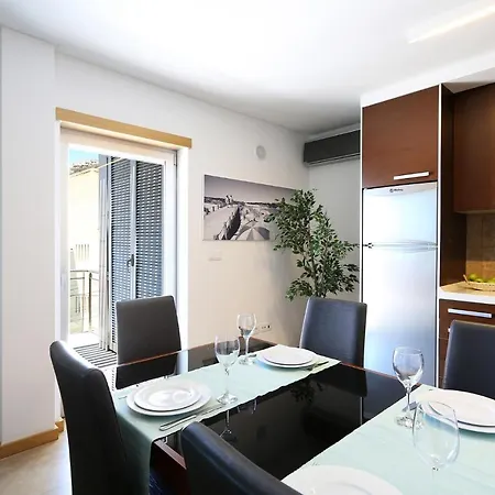 Altido 3-br Flat With Terrace And Rooftop Pool Nazaré